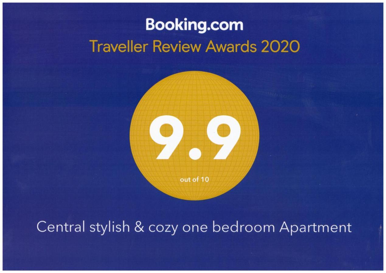Central Stylish & Cozy One Bedroom Apartment - Adela Accommodation - Ideal For Long Stays Bucarest Extérieur photo